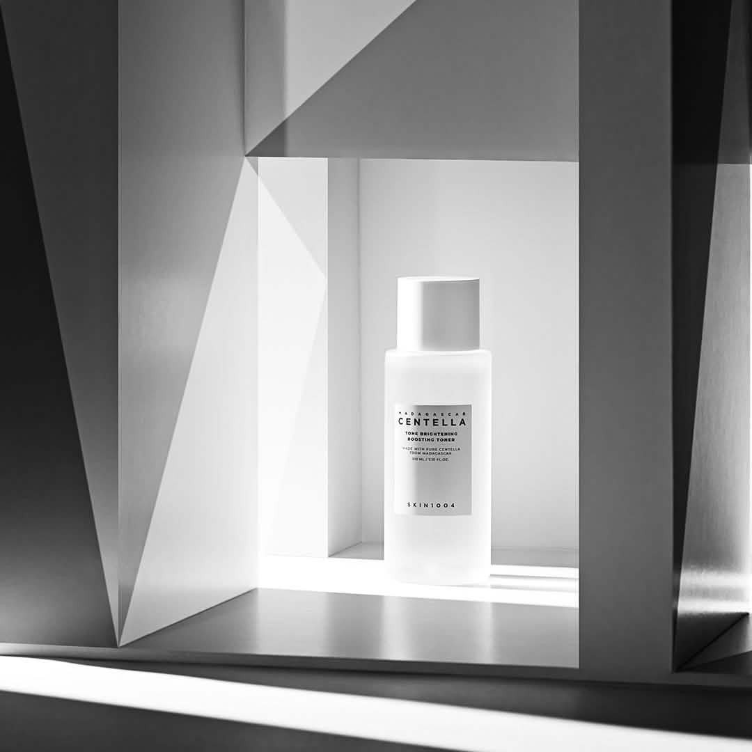 Madagascar Centella Tone Brightening Boosting Toner