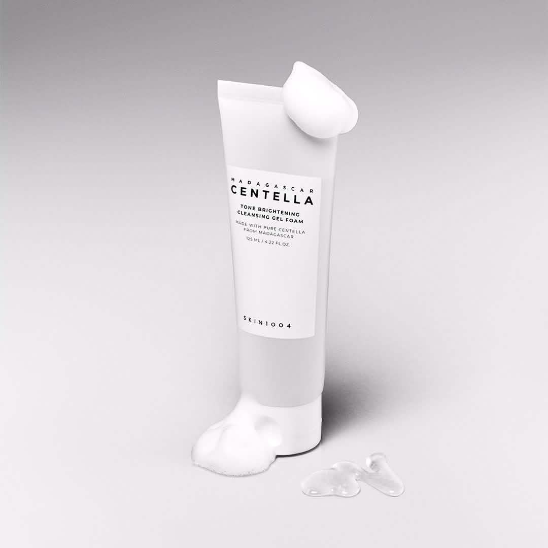 Madagascar Centella Tone Brightening Cleansing Gel Foam