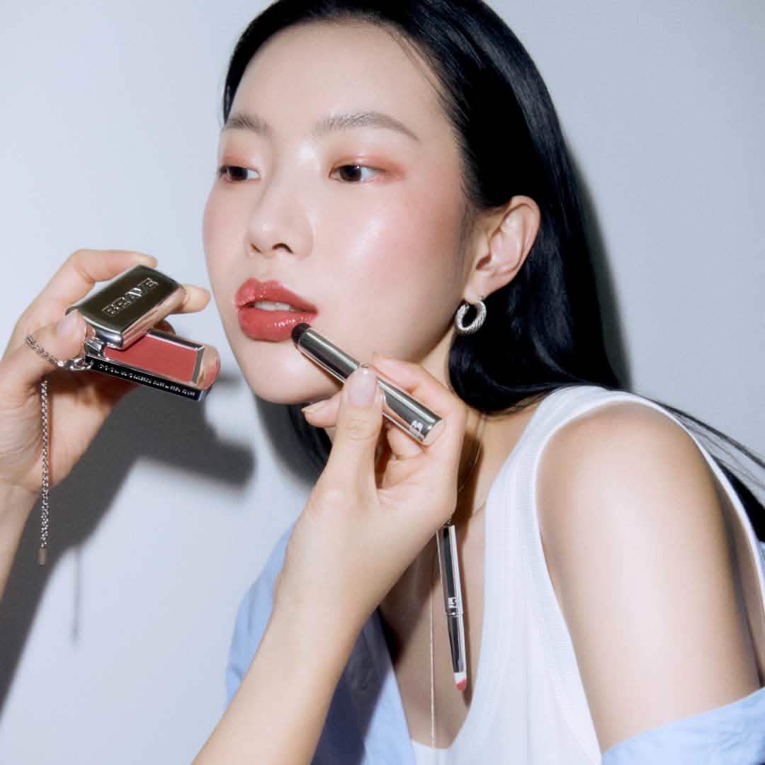 Fingertip Silicon Brush
