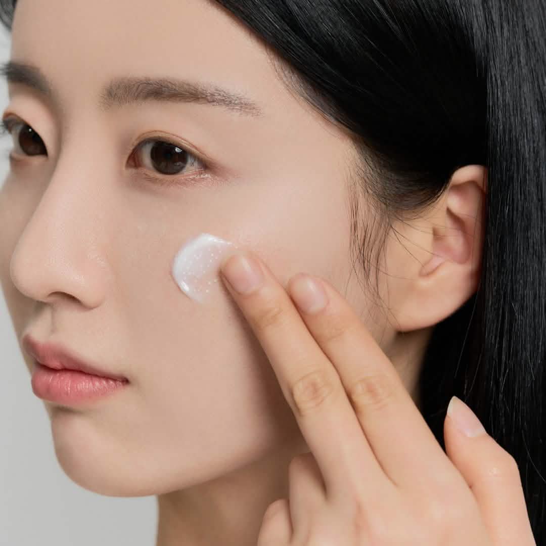 Madagascar Centella Tone Brightening Capsule Cream