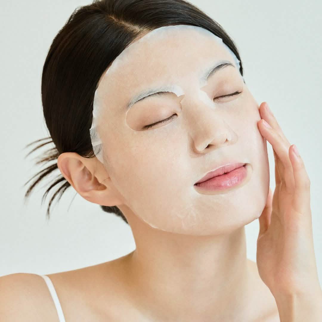 Madagascar Centella Tone Brightening Glow Mask (1ea)