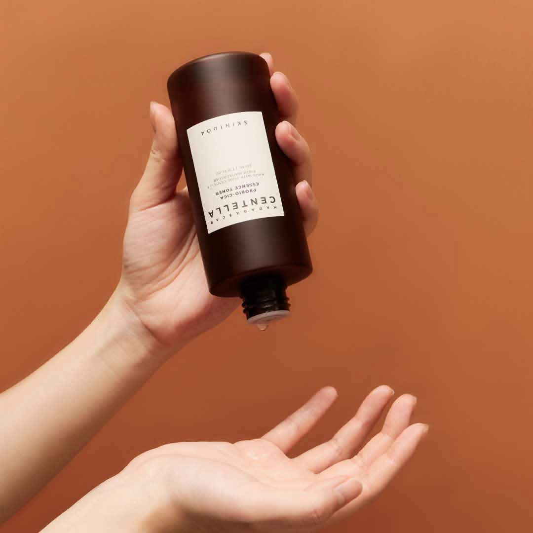 Madagascar Centella Probio-Cica Essence Toner