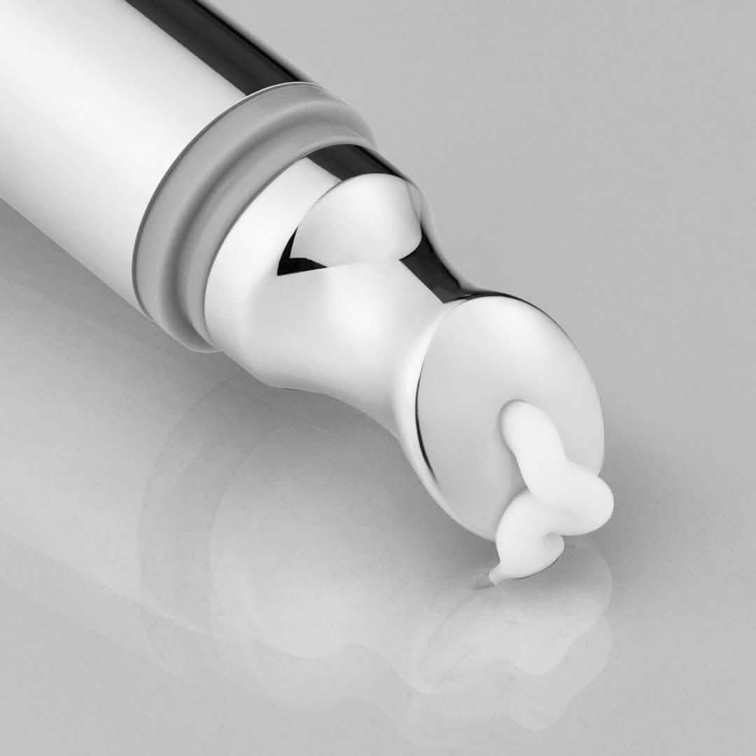 VT Reedle Shot Lifting Eye Cream