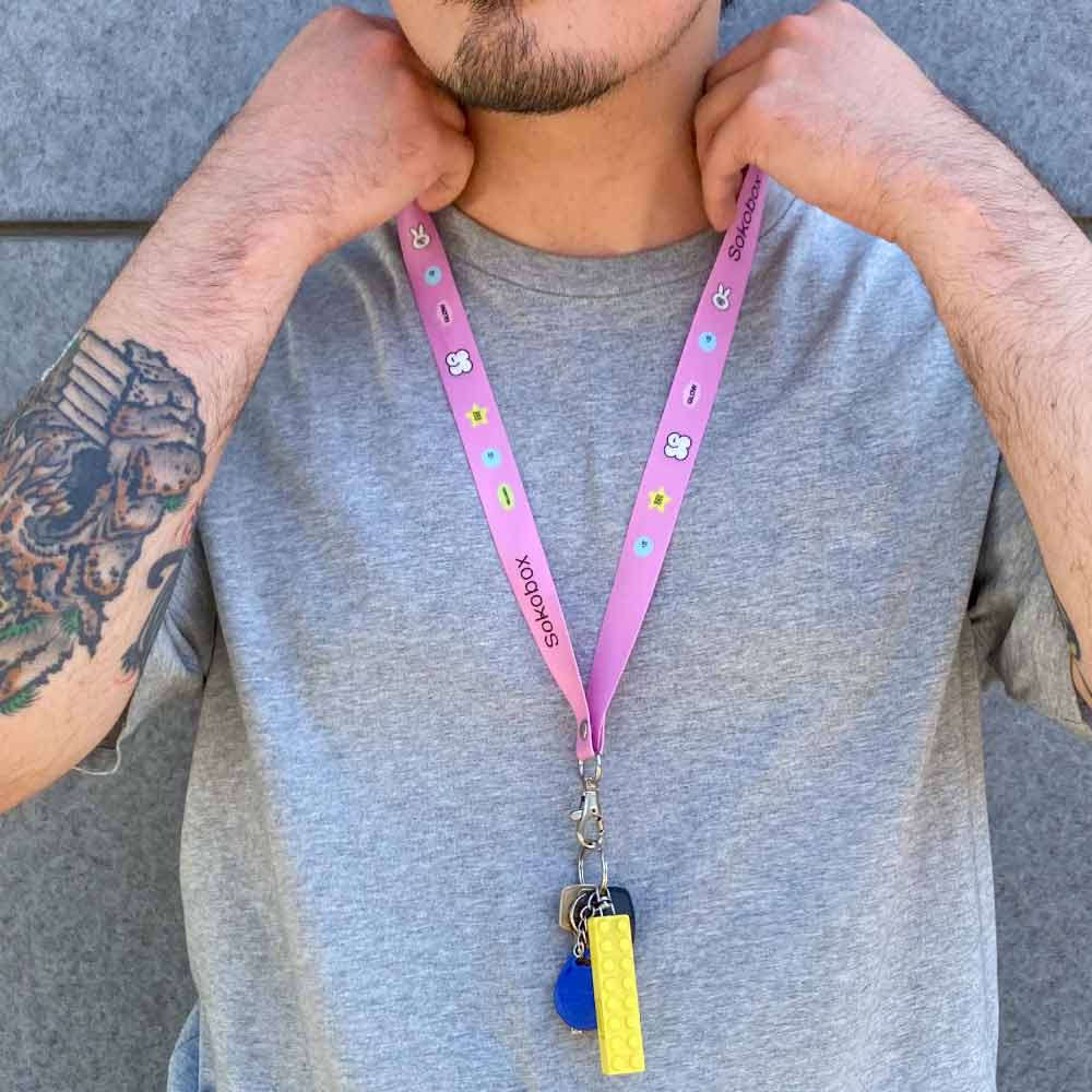 Lanyard Rosado