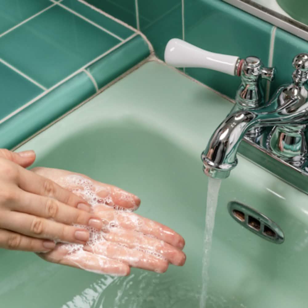 Quinoa One Step Balanced Gel Cleanser