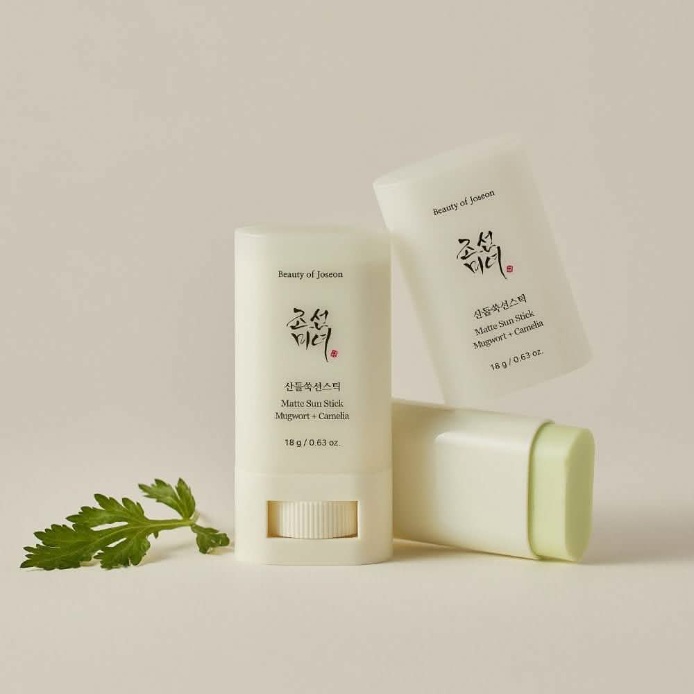 Matte Sun Stick: Mugwort + Camelia SPF 50+ PA++++