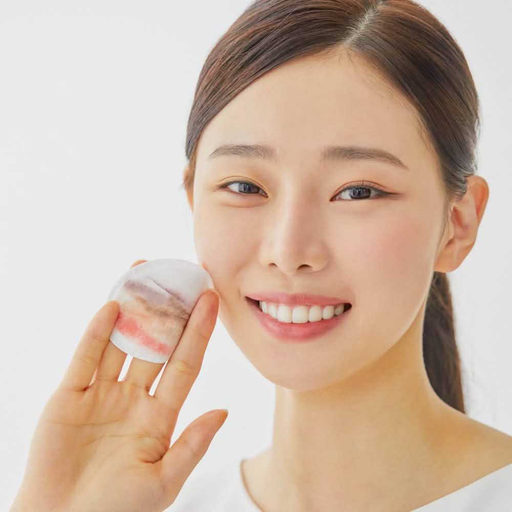 Low pH Niacinamide Micellar Cleansing Water