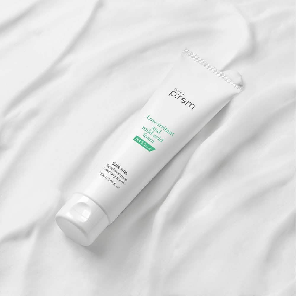 Safe Me: Relief Moisture Cleansing Foam