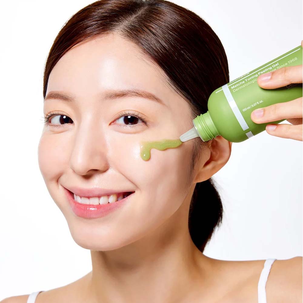 Madeca Matcha Toning Peeling Gel